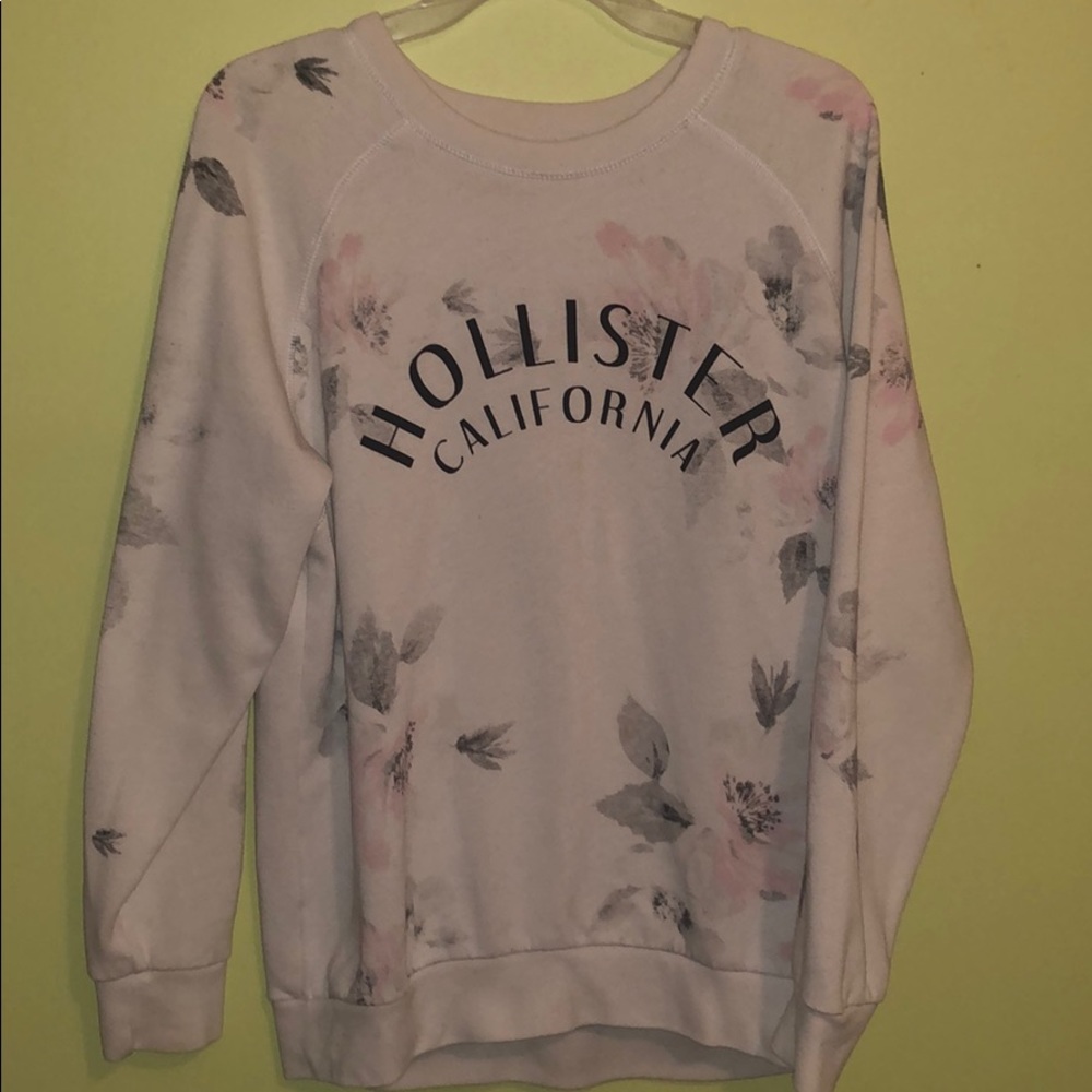 hollister crewneck hoodie